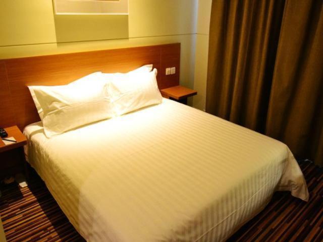 Jinjiang Inn Select Jinan Baotuquan Екстериор снимка