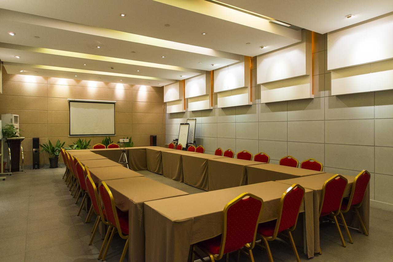 Jinjiang Inn Select Jinan Baotuquan Екстериор снимка